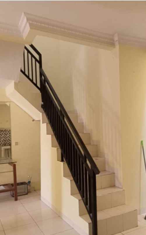 dijual rumah pondok benda