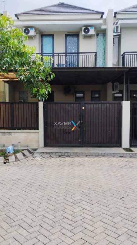 dijual rumah pondok chandra