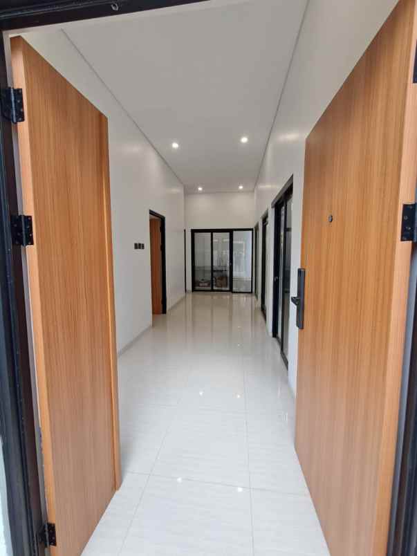 dijual rumah pondok jaya