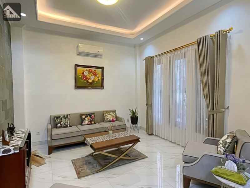 dijual rumah pondok pinang kebayoran