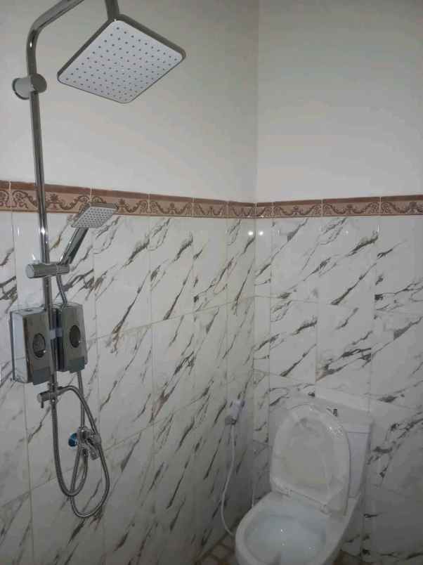 dijual rumah potorono