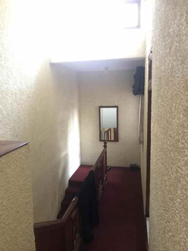 dijual rumah prapen indah