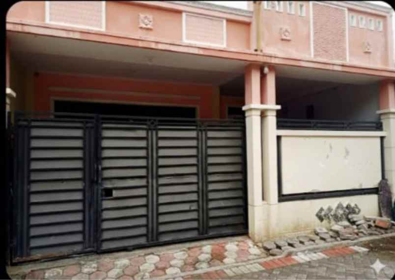 dijual rumah pucang gading