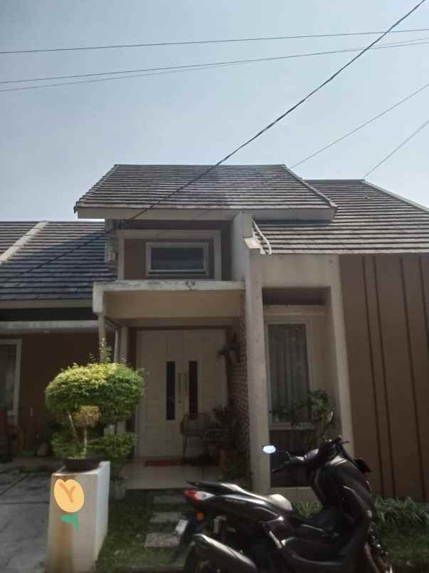 dijual rumah puri arsana bojongsari