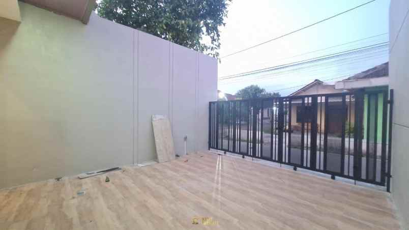 dijual rumah purwomartani