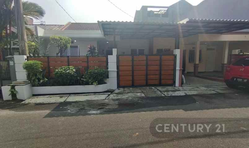 dijual rumah rumah bagus dekat pusat