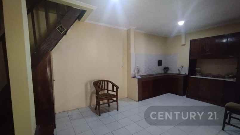 dijual rumah rumah bagus dekat pusat