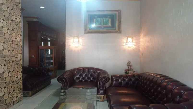 dijual rumah rumah gading park view