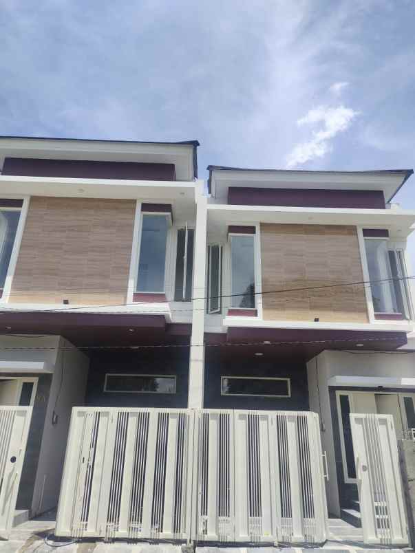 dijual rumah rungkut harapan