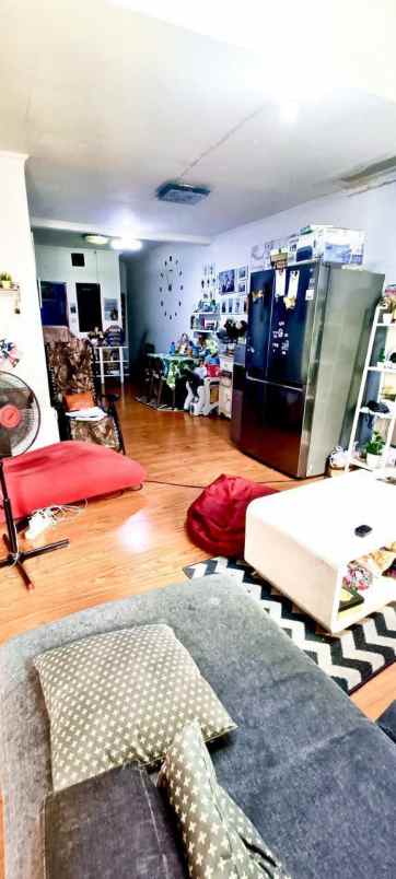 dijual rumah sariwangi