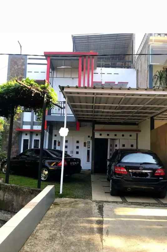 dijual rumah sayap jl purwakarta