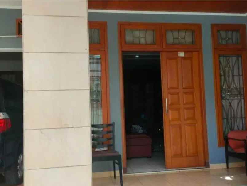 dijual rumah scbd senayan
