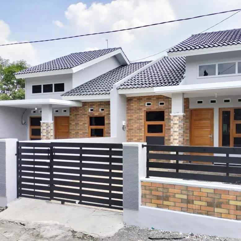 dijual rumah selomartani dekat balai desa