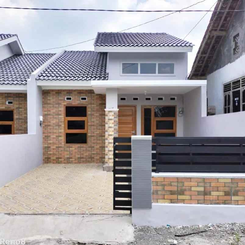 dijual rumah selomartani dekat balai desa