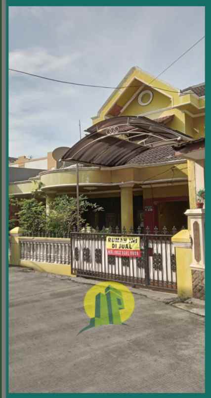 dijual rumah semper barat