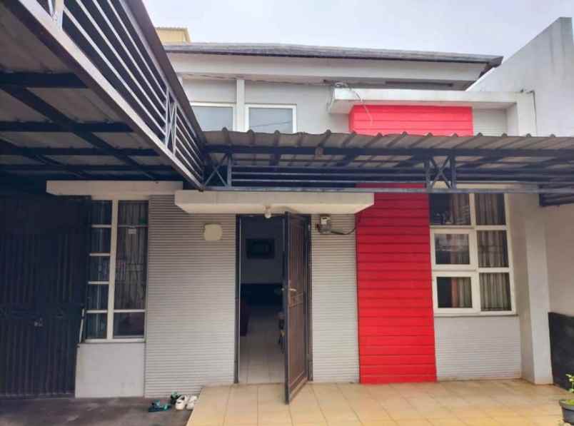 dijual rumah siap huni di cibubur country
