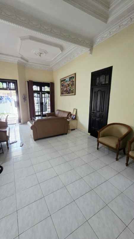 dijual rumah siap huni di dharmahusada indah timur