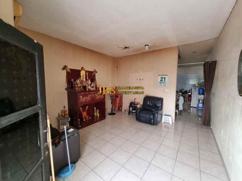 dijual rumah siap huni di jalan bilal gg melawai medan