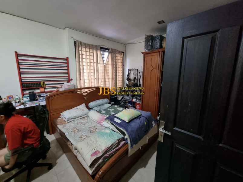 dijual rumah siap huni di jalan bilal gg melawai medan