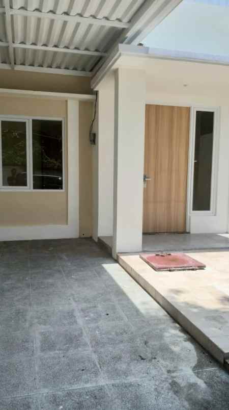 dijual rumah siap huni di puri indah sidoarjo