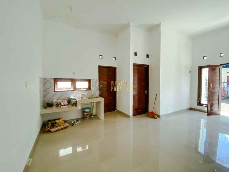 dijual rumah siap huni di sewon dekat ringroad