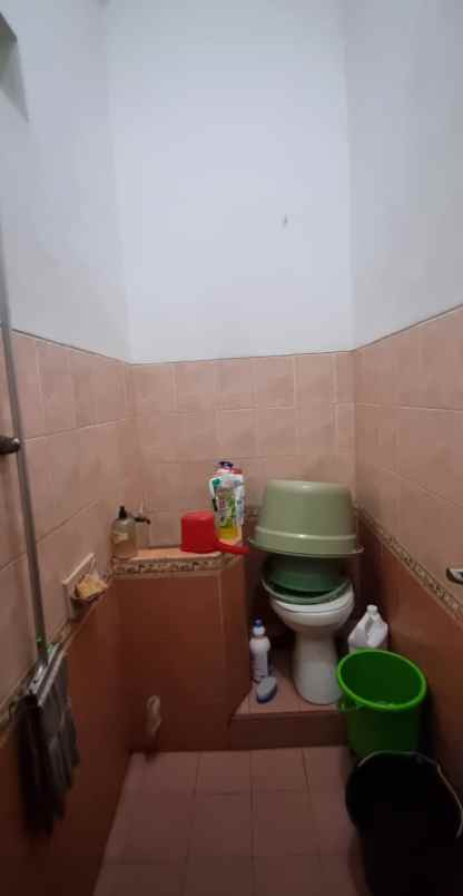 dijual rumah simo magerejo