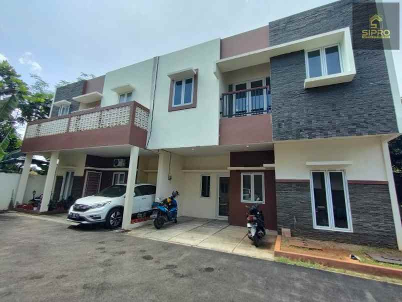 dijual rumah sip 665