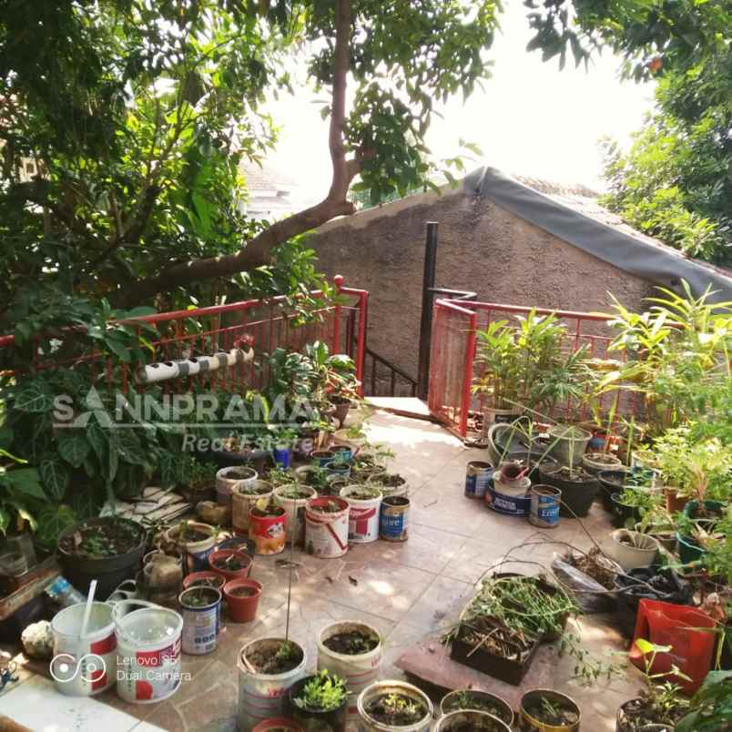 dijual rumah srengseng sawah