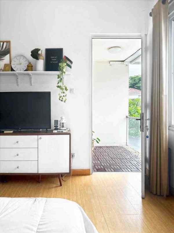 dijual rumah sukatani tapos depok