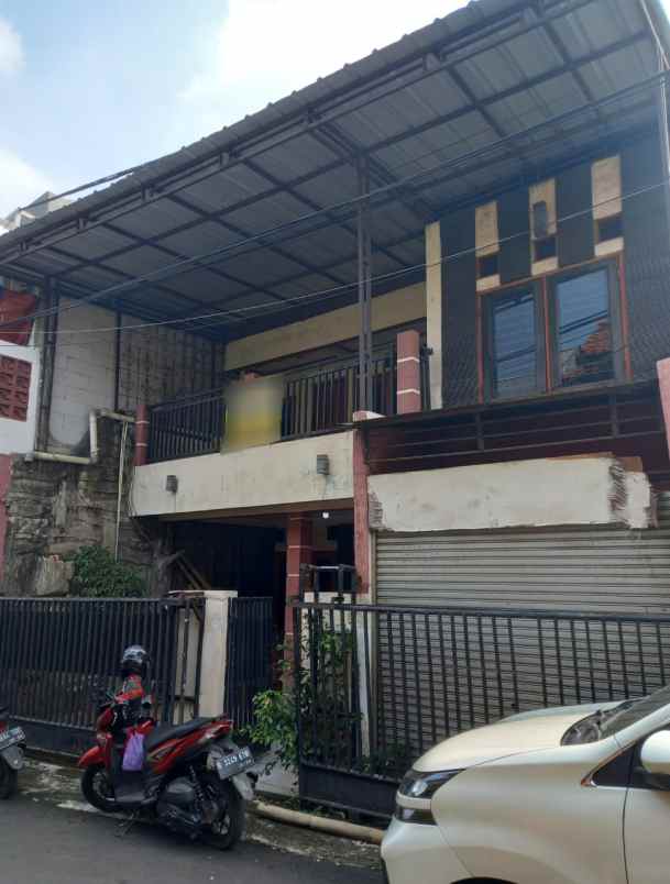 dijual rumah taman buaran indah 4