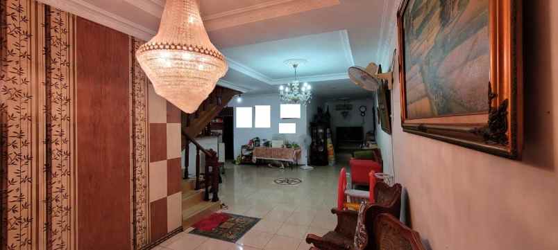 dijual rumah taman griya pratama