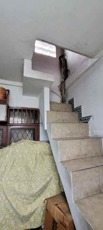 dijual rumah taman griya pratama