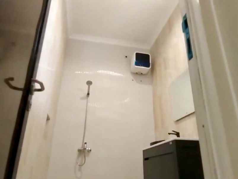 dijual rumah taman pinang indah