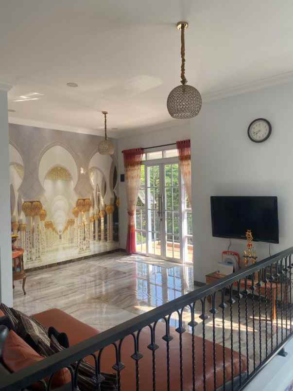 dijual rumah taman sari bukit bandung