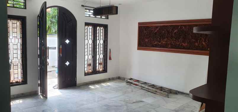 dijual rumah taman villa baru kota bekasi