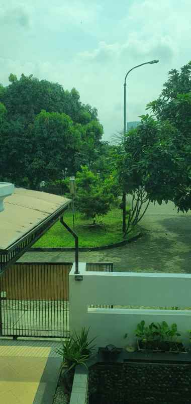 dijual rumah taman villa baru kota bekasi