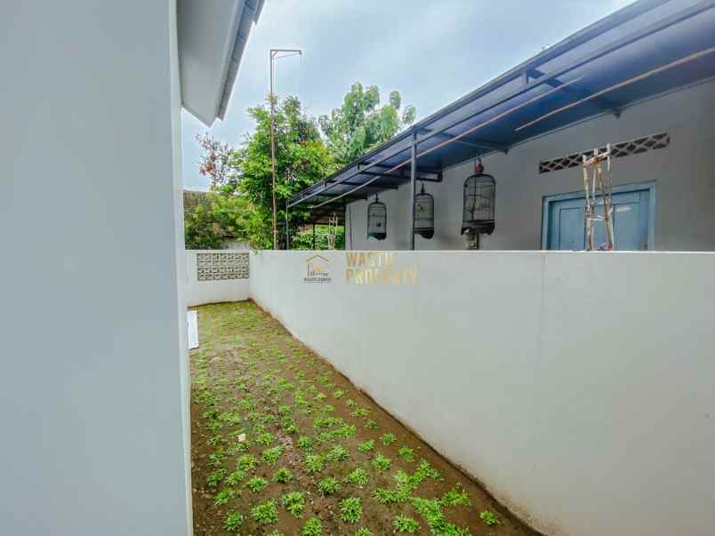 dijual rumah tamanmartani kalasan