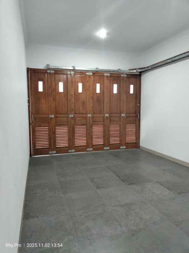 dijual rumah tamanmartani kalasan