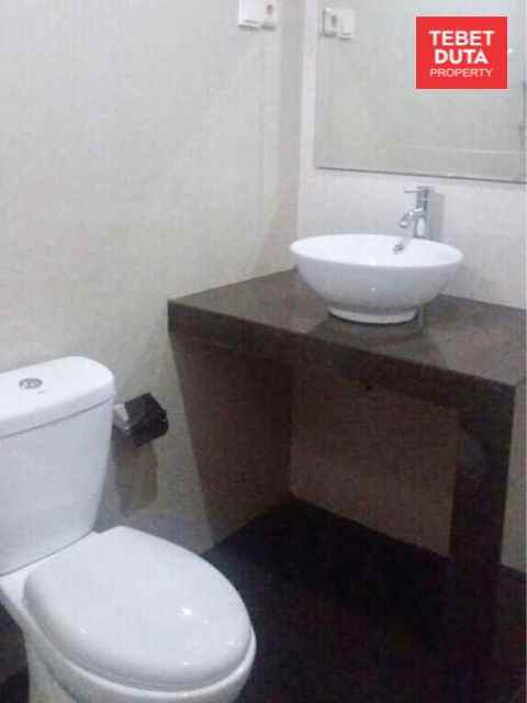 dijual rumah tanjung barat