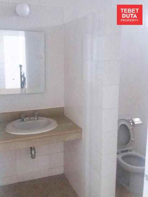 dijual rumah tanjung barat