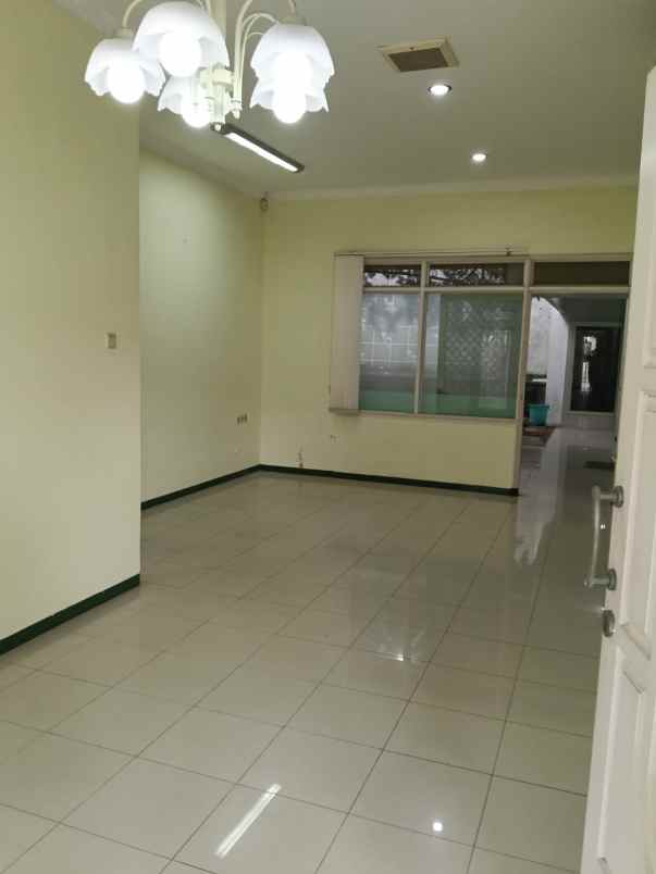 dijual rumah tanjungsari baru