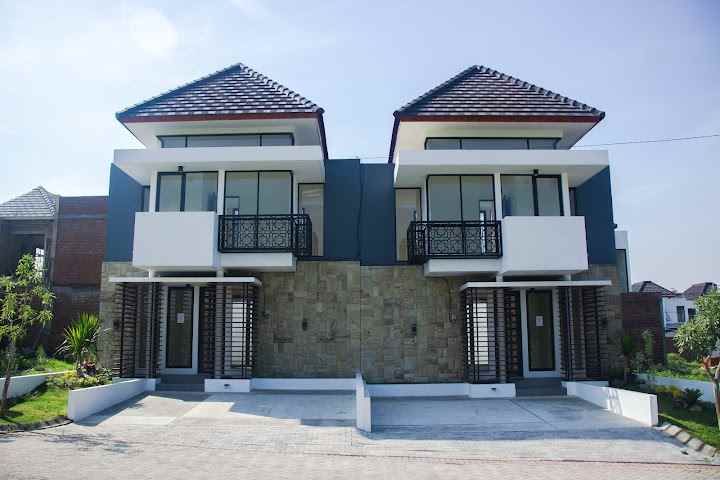 dijual rumah tasikmadu karangploso