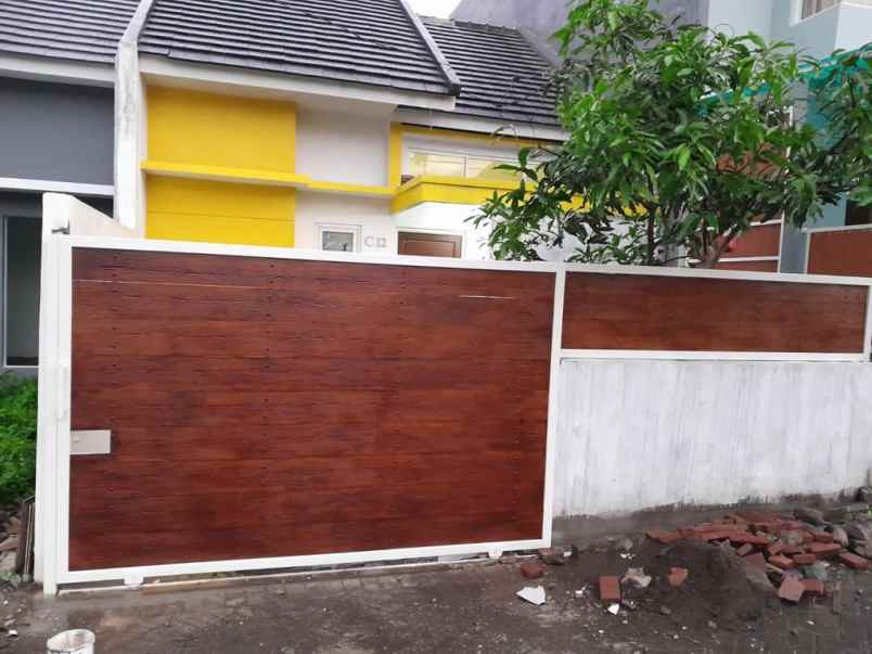 dijual rumah tegalgondo karangploso