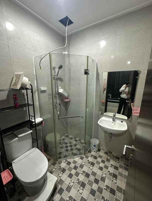 dijual rumah teluknaga kab tangerang