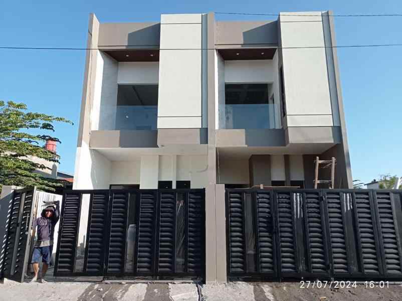 dijual rumah tenggilis mejoyo