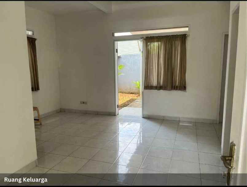 dijual rumah terawat 1 lantai di bintaro village