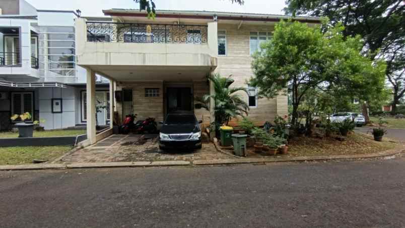 dijual rumah the green bsd cluster