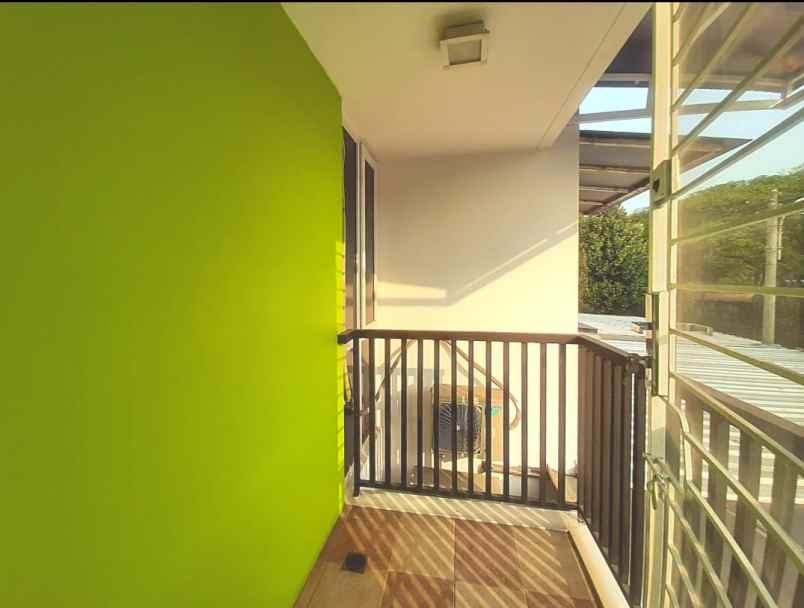 dijual rumah the green court kalideres