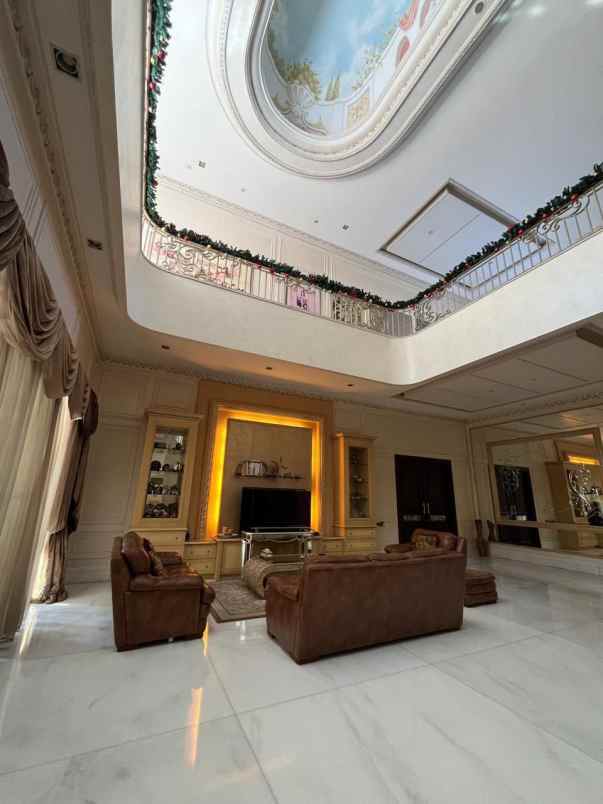 dijual rumah vbr 1 pakuwon indah