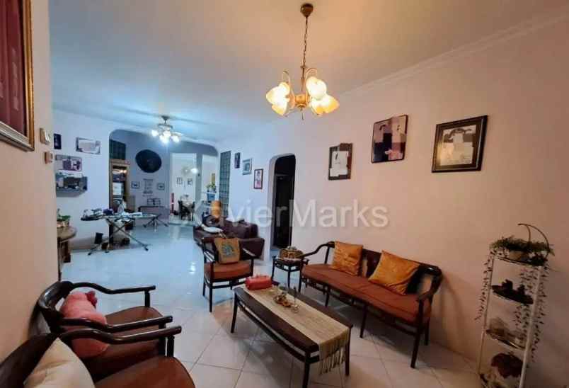 dijual rumah villa melati mas